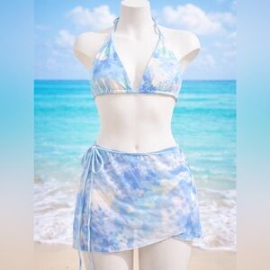 Blue Tie-Dye sky cloud pattern Bikini Set with mesh beach Skirt, size small